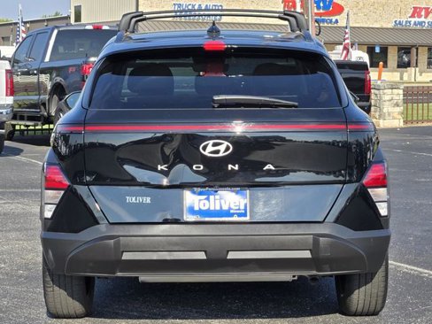 Used 2024 Hyundai Kona SEL w/ Convenience Package image 9