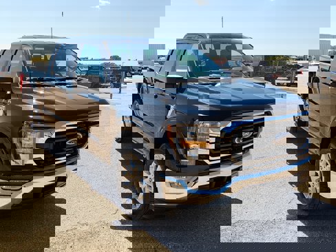 Used 2023 Ford F150 XLT image 6