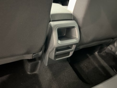 New 2025 Volkswagen Taos S image 15