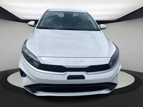 Used 2023 Kia Forte LXS image 10