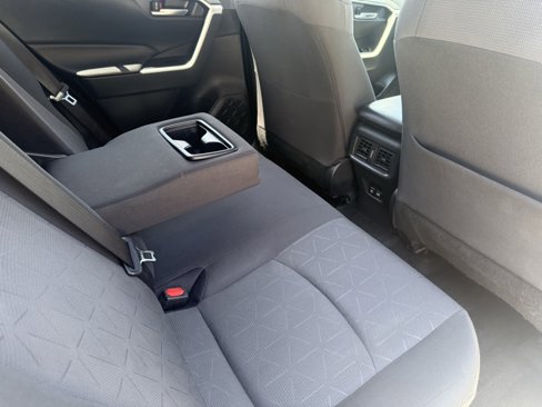Used 2019 Toyota RAV4 XLE image 14