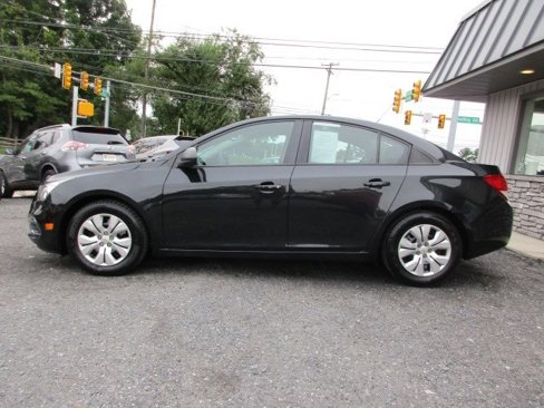 Used 2016 Chevrolet Cruze LS image 5