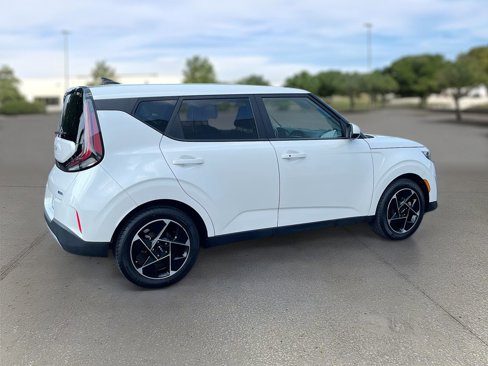 Certified 2023 Kia Soul EX image 5