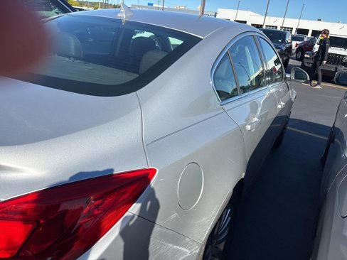 Used 2011 Buick Regal CXL w/ RL3 Preferred Equipment Group image 6