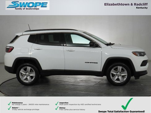 Used 2022 Jeep Compass Latitude image 3