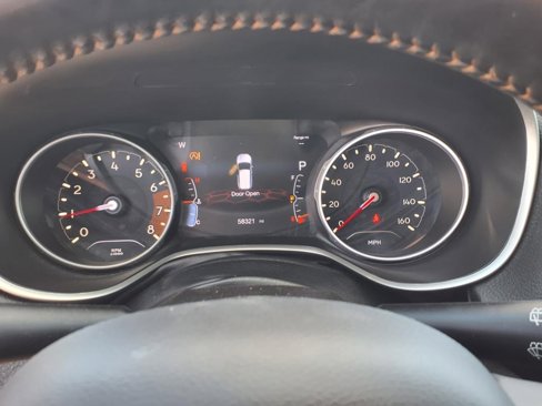 Used 2020 Jeep Compass Limited w/ Safety & Security Group image 9