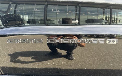 Used 2022 Jeep Grand Cherokee Limited w/ Tech Group image 8