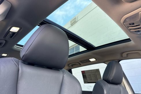 Used 2019 Subaru Ascent Limited w/ Popular Package #3 image 18