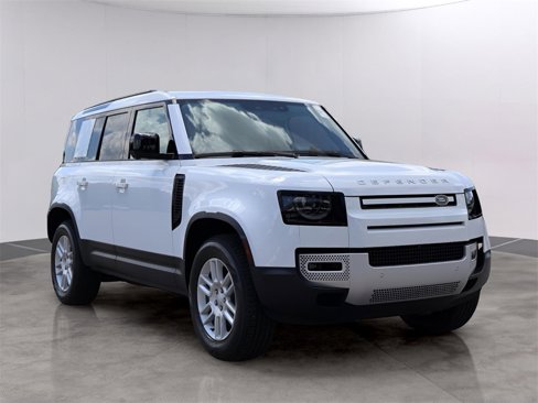 New 2025 Land Rover Defender 110 S image 3