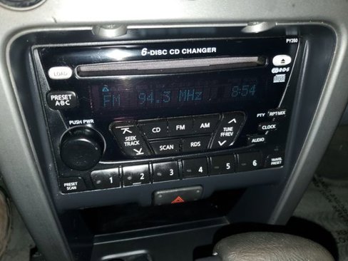 Used 2003 Nissan Frontier SE image 19