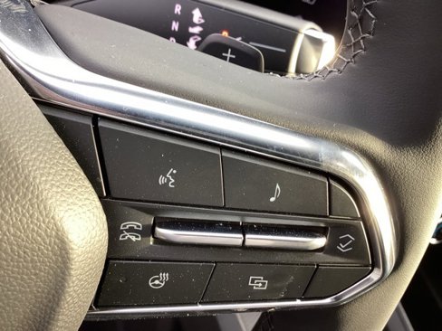 New 2025 Chevrolet Equinox LT image 10
