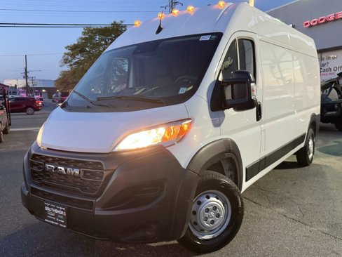 Used 2023 RAM ProMaster 2500 image 3