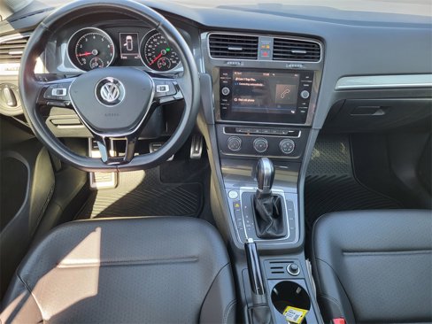 Used 2018 Volkswagen Golf Alltrack S image 13