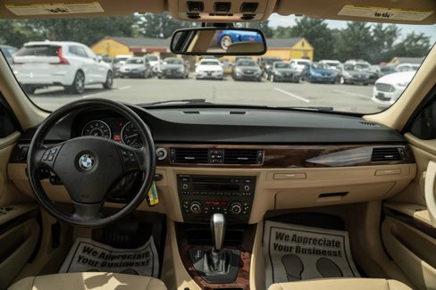Used 2011 BMW 328i xDrive Sedan image 13