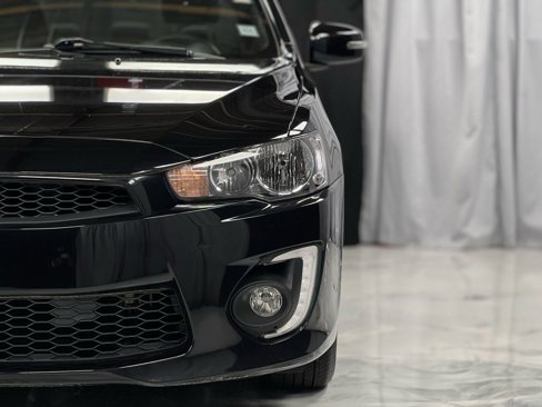 Used 2017 Mitsubishi Lancer LE image 3