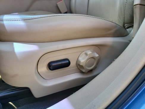 Used 2018 Ford Taurus SEL w/ Equipment Group 201A image 17