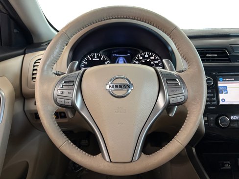 Used 2014 Nissan Altima 3.5 SL w/ Technology Package image 10