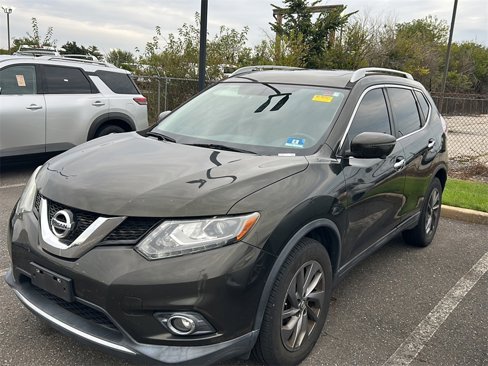 Used 2016 Nissan Rogue SL w/ SL Premium Package image 4
