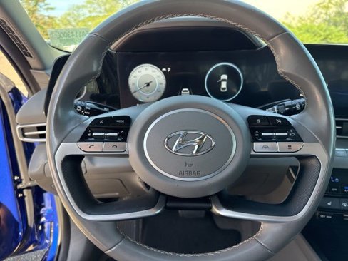 Certified 2023 Hyundai Elantra SEL w/ Convenience Package image 10