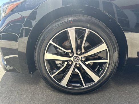 Used 2021 Nissan Maxima 3.5 SV w/ Floor Mat Group image 30
