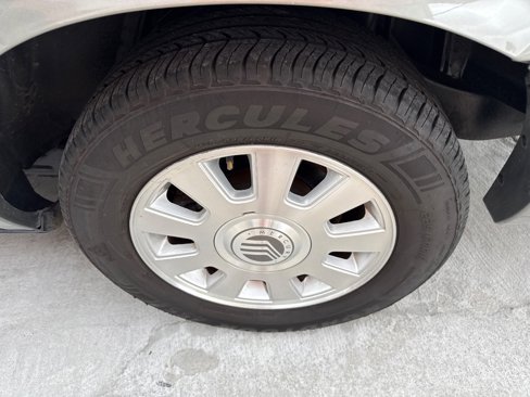 Used 2004 Mercury Grand Marquis LS image 9