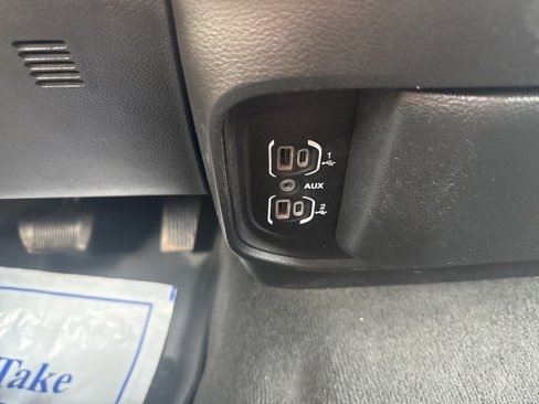 Used 2022 RAM 1500 Big Horn image 34