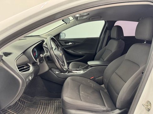 Used 2022 Chevrolet Malibu RS image 16