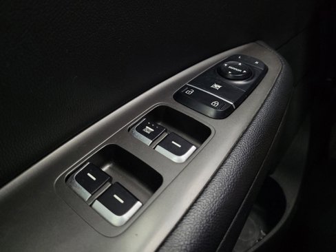 Used 2020 Kia Optima LX image 27