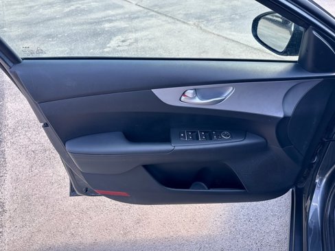 Used 2024 Kia Forte LXS image 26