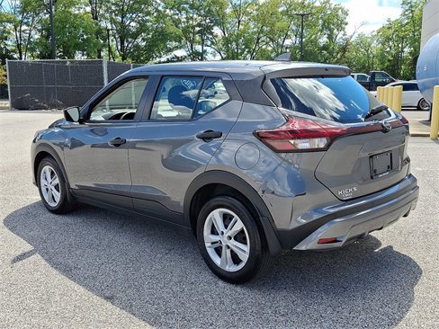 Used 2024 Nissan Kicks S image 8