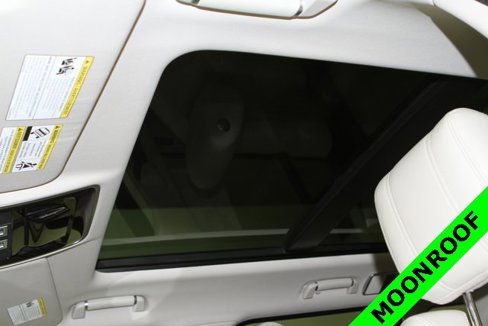 Used 2016 Land Rover Range Rover Supercharged image 7