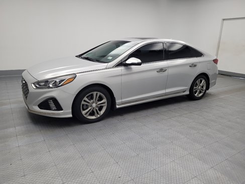 Used 2019 Hyundai Sonata Sport w/ Winter Weather Package image 2
