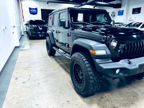 Used 2018 Jeep Wrangler Unlimited Sport S image 17