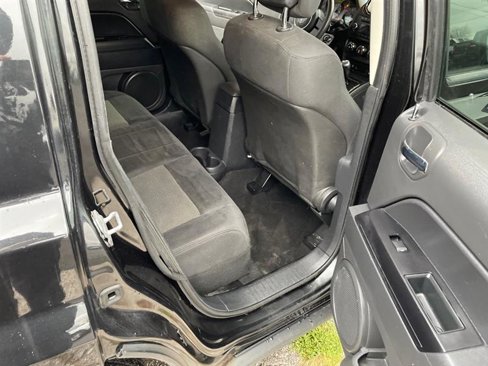 Used 2011 Jeep Patriot Sport w/ PWR Value Group image 9