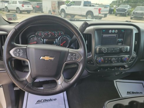 Used 2015 Chevrolet Silverado 1500 LT w/ Custom Sport Edition image 10