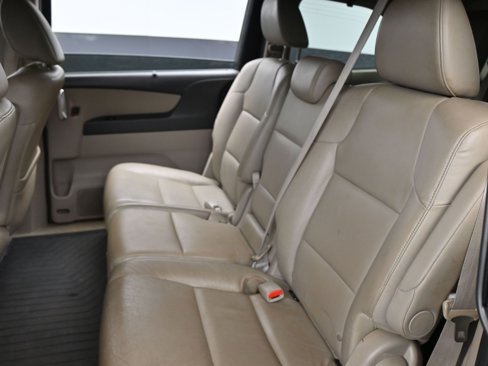 Used 2015 Honda Odyssey Touring image 12