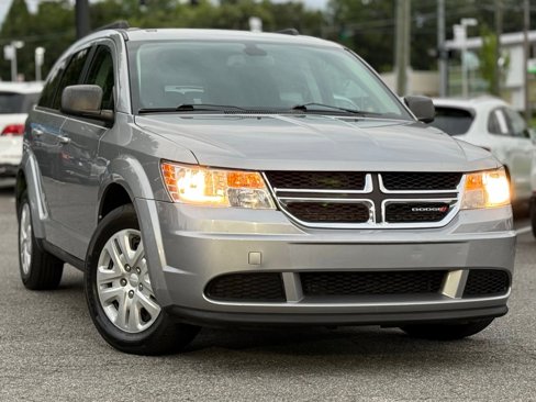 Used 2020 Dodge Journey SE image 7