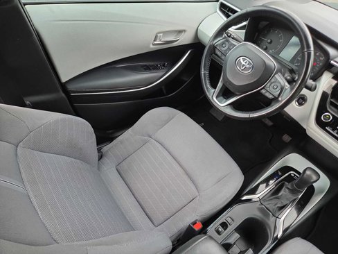 Used 2023 Toyota Corolla SE image 15