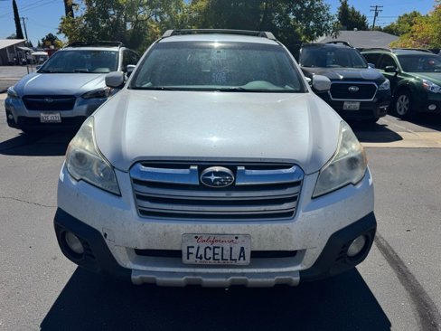 Used 2014 Subaru Outback 2.5i Limited image 1