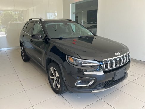 Used 2019 Jeep Cherokee Limited image 17