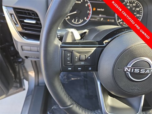 Used 2023 Nissan Rogue SL w/ SL Premium Package image 9