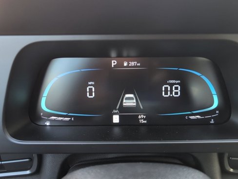 New 2025 Hyundai Elantra Sport image 13