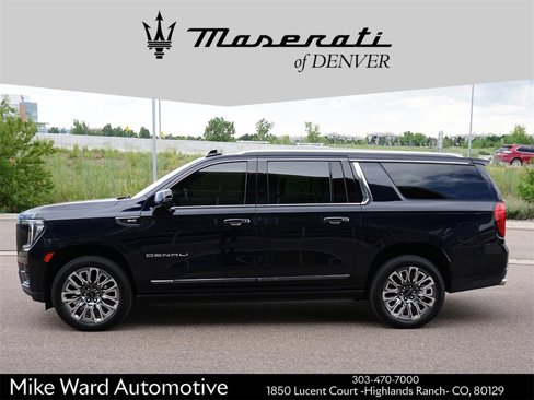 Used 2023 GMC Yukon XL Denali Ultimate image 2