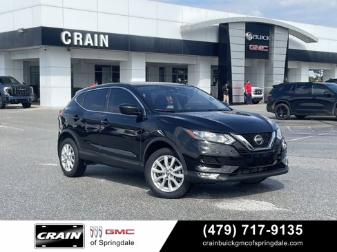 Used 2021 Nissan Rogue Sport S image 1