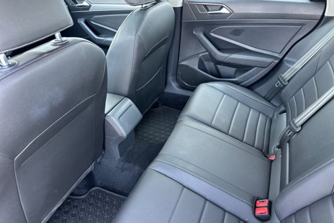Used 2021 Volkswagen Jetta SE image 13