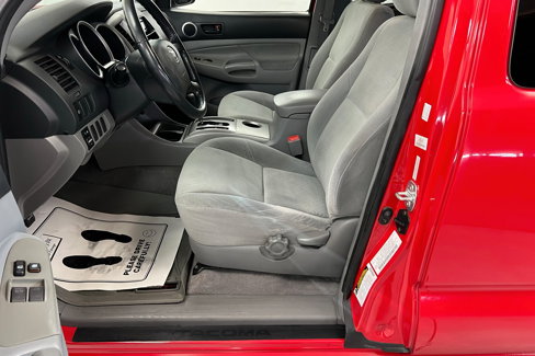 Used 2005 Toyota Tacoma PreRunner image 18