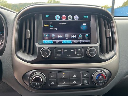 Used 2016 Chevrolet Colorado Z71 image 15