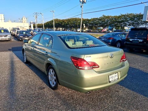 Used 2008 Toyota Avalon XL image 6