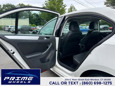 Used 2013 Volkswagen Jetta SE image 10