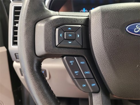 Used 2017 Ford F150 XLT w/ Equipment Group 302A Luxury image 22